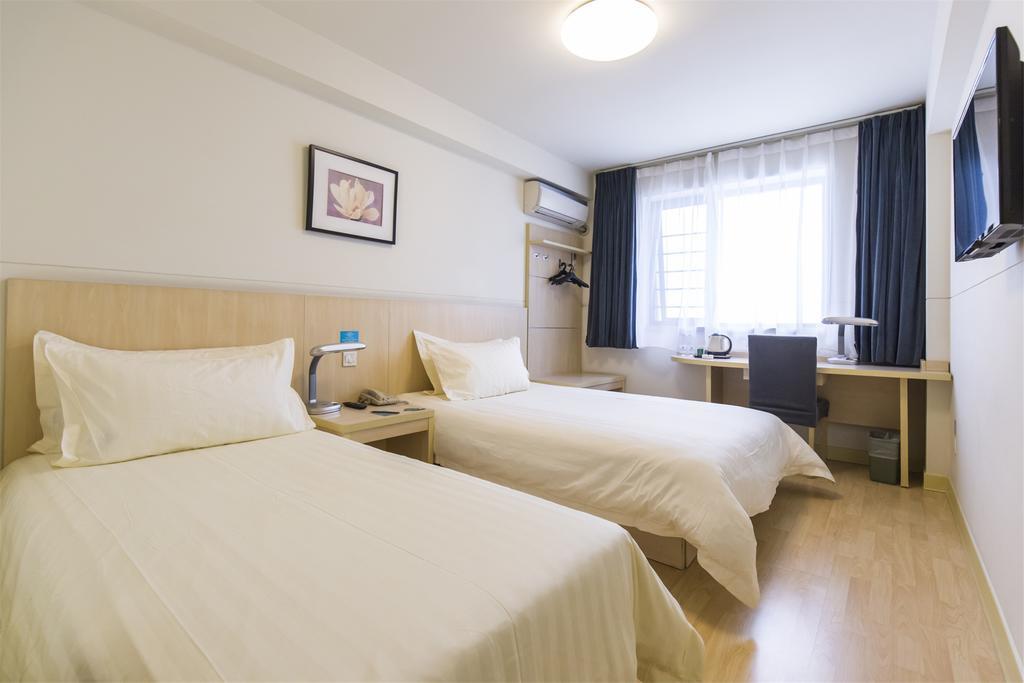 Jinjiang Inn - Heze Coach Station Екстер'єр фото